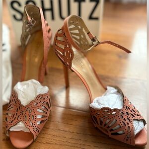 SCHUTZ Women's Peach/Clay Cutout Ankle Strap Heels